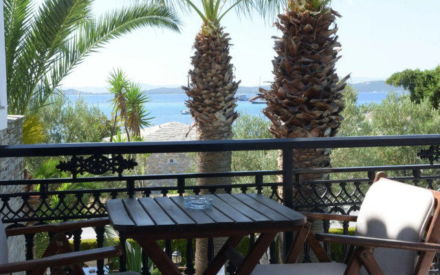 Hotel Pyrgos Boutique & Suites