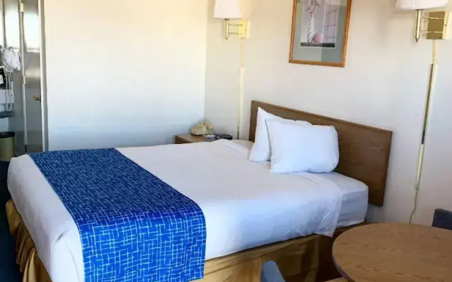 Travelodge by Wyndham Cedar City