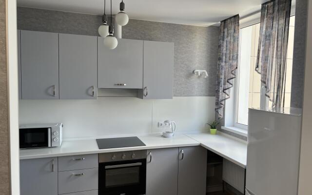 Пять звезд Кассиопеи на улице Мечникова 37