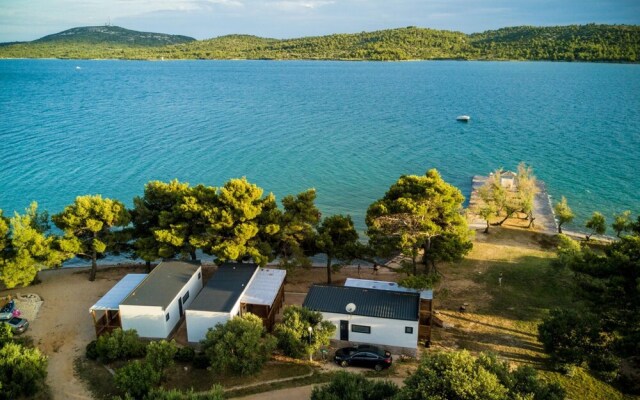 Mobile Home Pirovac 28