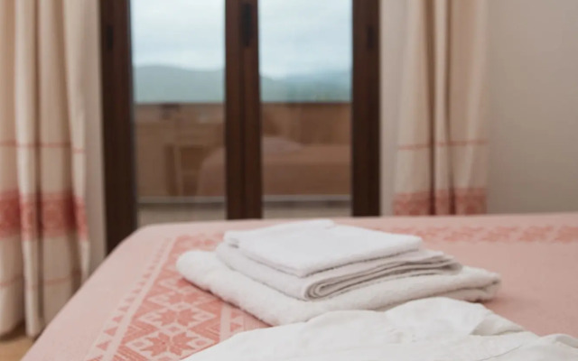 Montiruju Hotel