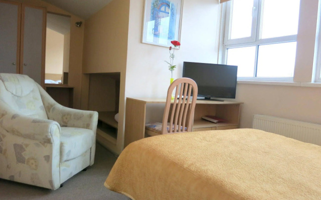 Hotel Avitar