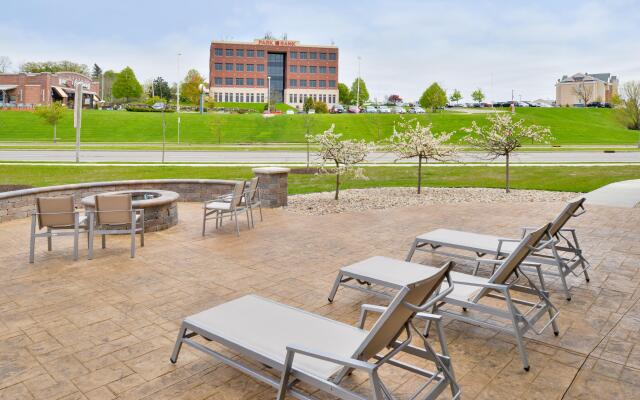 Holiday Inn Express & Suites Madison by IHG