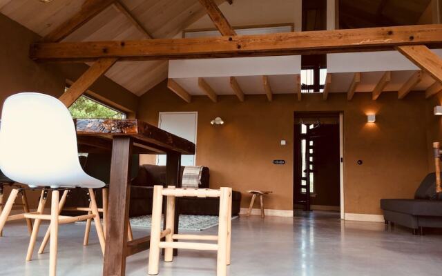 In het huis van Jo Daggert