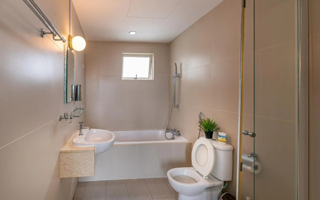 Rex Ollie @ 231 TR Suite