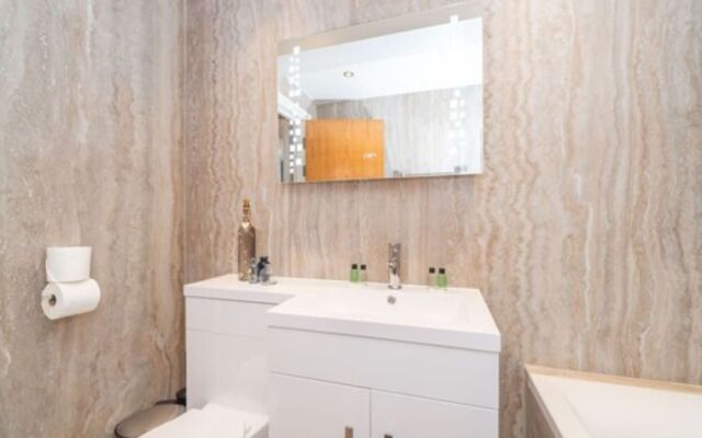 PML Apartments Southwick Street