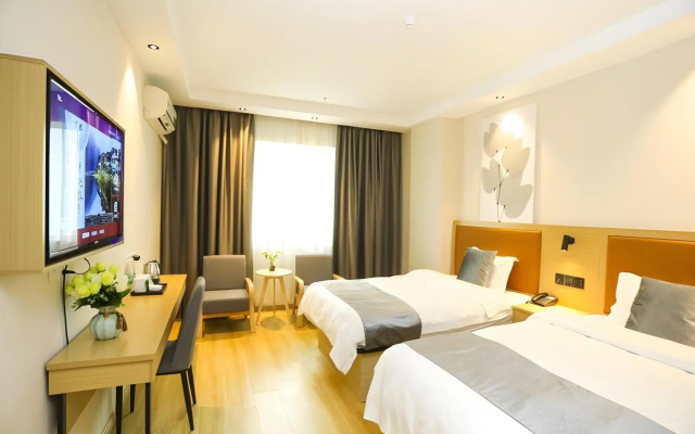 GreenTree Inn Jingdezhen Square North Road Express Hotel