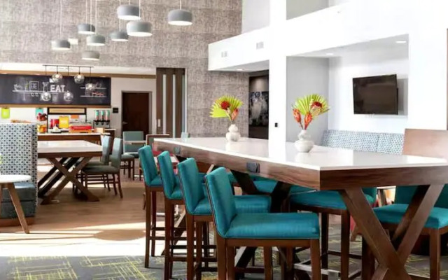 Hampton Inn & Suites By Hilton Sherman