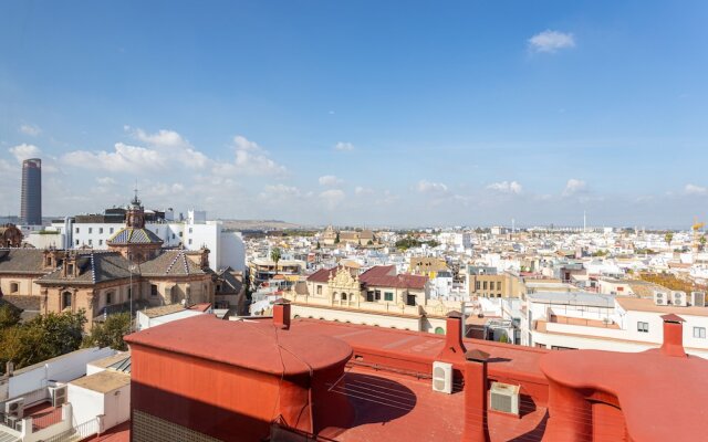 1 BD Apartment in the Heart of Seville With Great Views. San Pablo VI