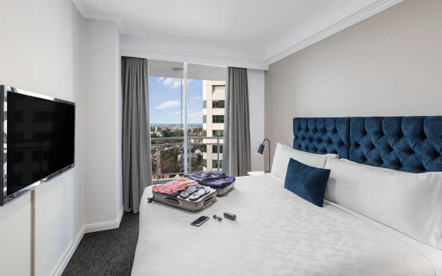 Meriton Suites Bondi Junction