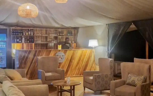 Wildlux Serengeti Camp