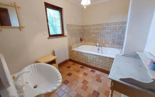 Breton granite stone house with fantastic sea views