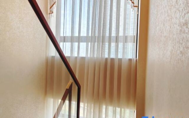 Mangrove Bay Riverside Mountain Riverview  B&B  ( Huafa Mall  Branch)