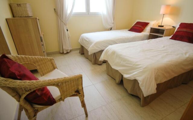 Sama Calero Lvc253701