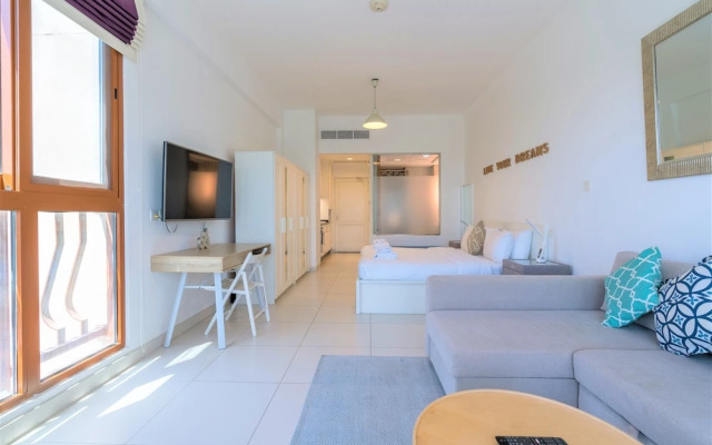 Luxurious Studio With Breath-taking Palm Views