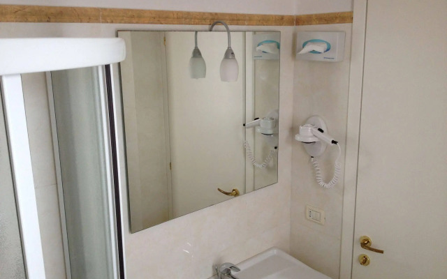 Mistral Hotel