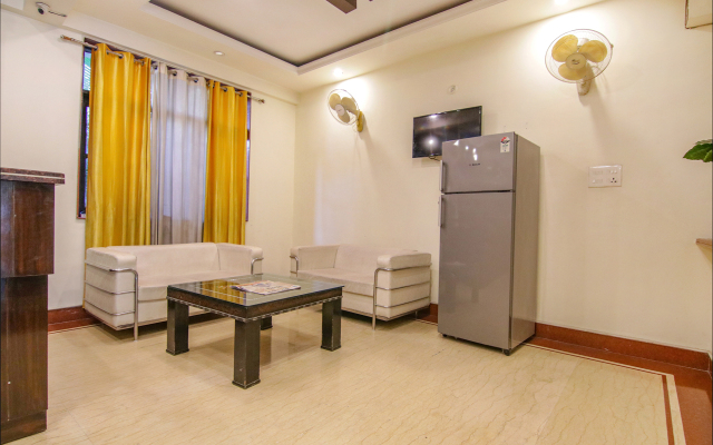 Fabhotel City Palace