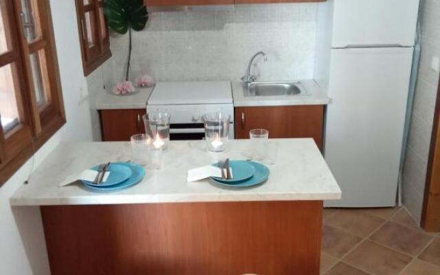 Mythical Ikaria Fanari, smart, cozy, Beach House