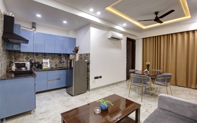 Lime Wood Stay Near Huda City Centre