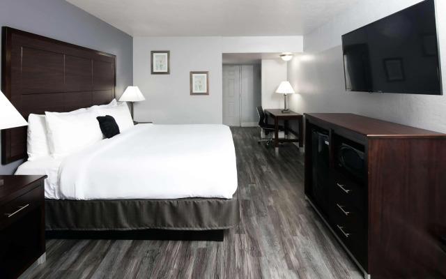 Red Lion Inn & Suites Tucson Downtown