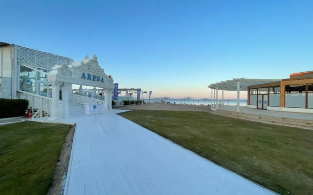 Beautiful 1-Bed Apartment