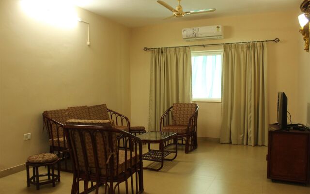 OYO 9172 Home with Pool 1 BHK Vagator Beach