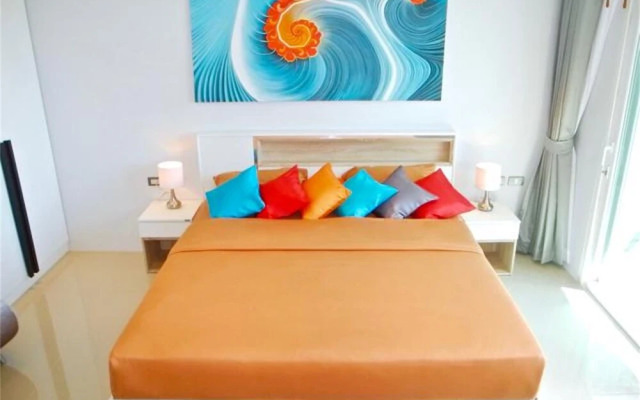 Emerald Patong Studio