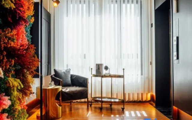 Yunjing Hotel (Xinjiang Agricultural University Laomancheng Campus Store)