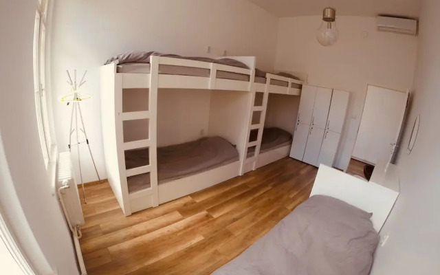 LOVECROATIA - Hostel