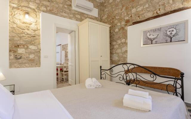 Salomone Apartment 16