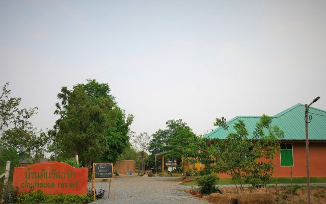 Baandin Resort