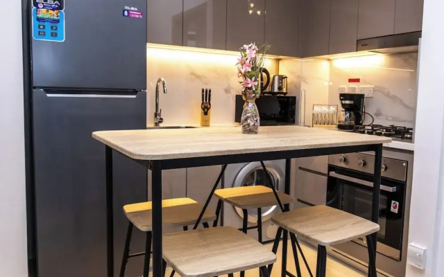 Bloomfields Modern 2BR Azizi Gardens