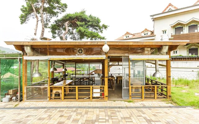 Ganghwa Herb Land Guesthouse