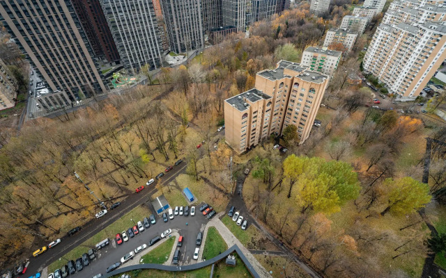 Apartments on Festivalnaya Street