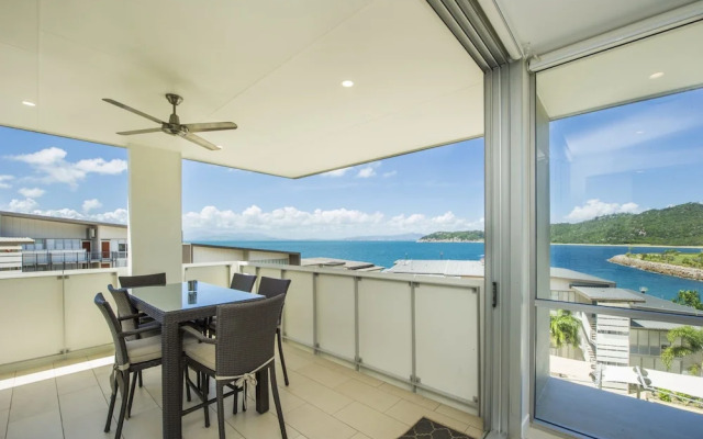 1 Bright Point Apartment 1504