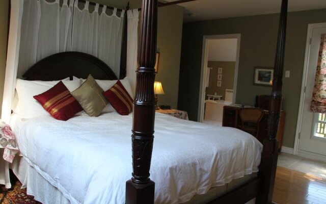 Tulips and Thistle Bed & Breakfast