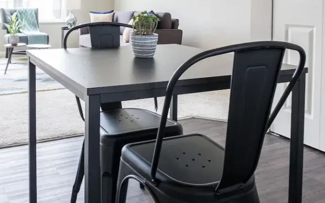 Urban Apartments with Parking Pool Balcony