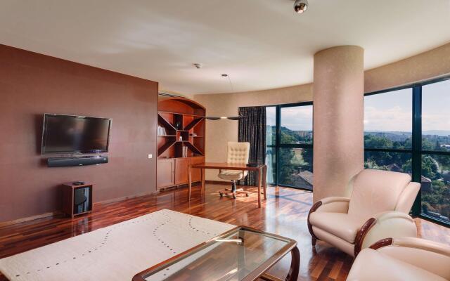 DoubleTree by Hilton Cluj – City Plaza