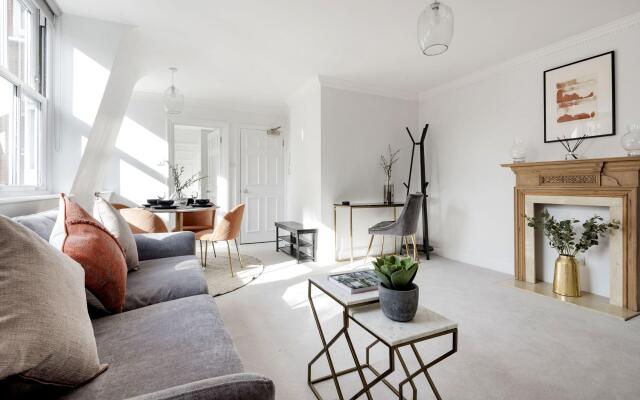 The Wellington Suite Next to Sloane Square