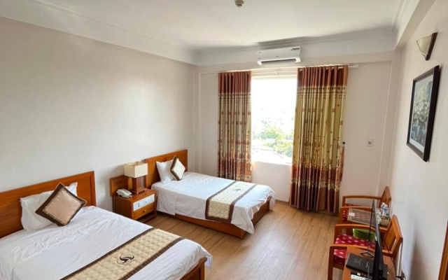 Huu Nghi Hotel Quang Tri