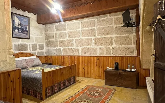 Tokmak Guest House