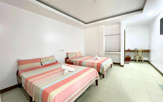 White Beach Resort Puerto Galera powered by Cocotel