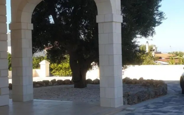 White Stone