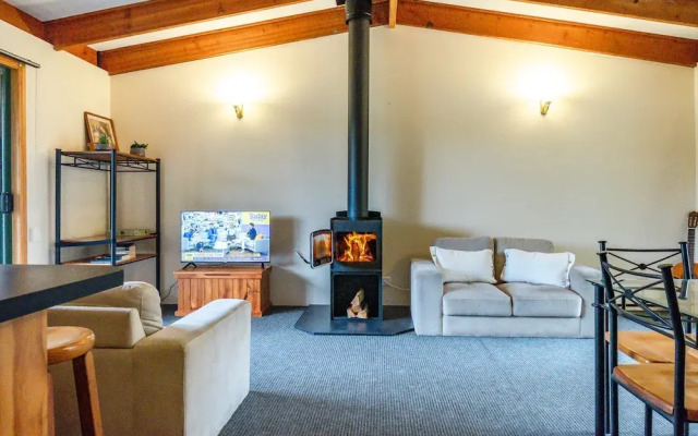 Freycinet Cottage 2