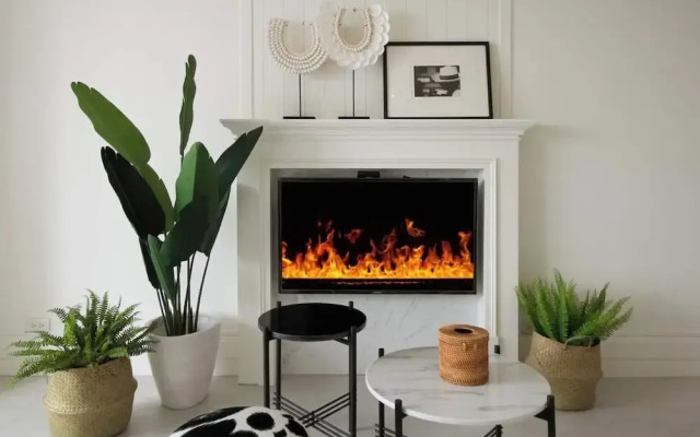 Urban Abode Apartment 1