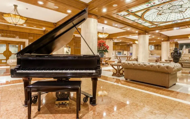 Hotel Torre Monserrate