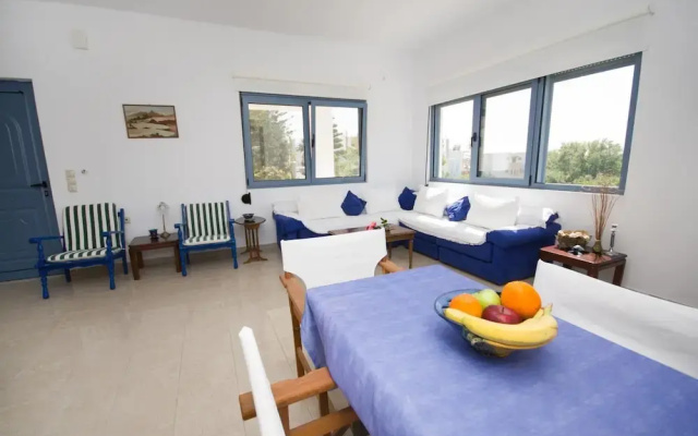 Family Holidays House Koutsouras by GHH