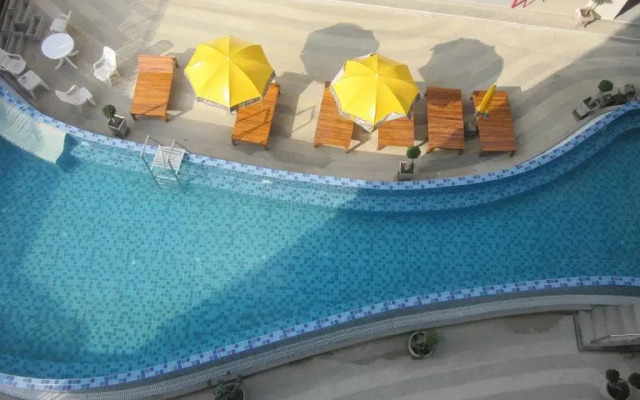 R-Con Blue Ocean Hotel