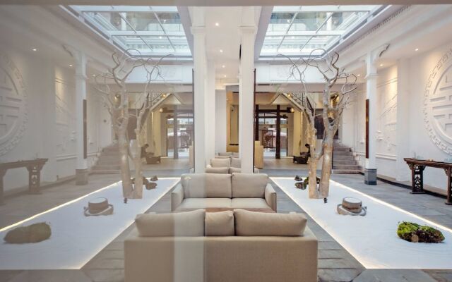 Zizai Music B&B(Qilou Old Street Branch)