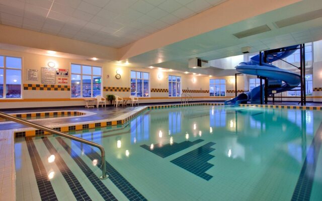 Holiday Inn Express Airport-Calgary by IHG